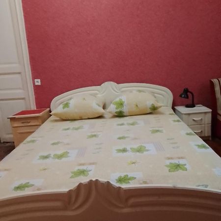 Квартира В Центре. Odessa Ngoại thất bức ảnh